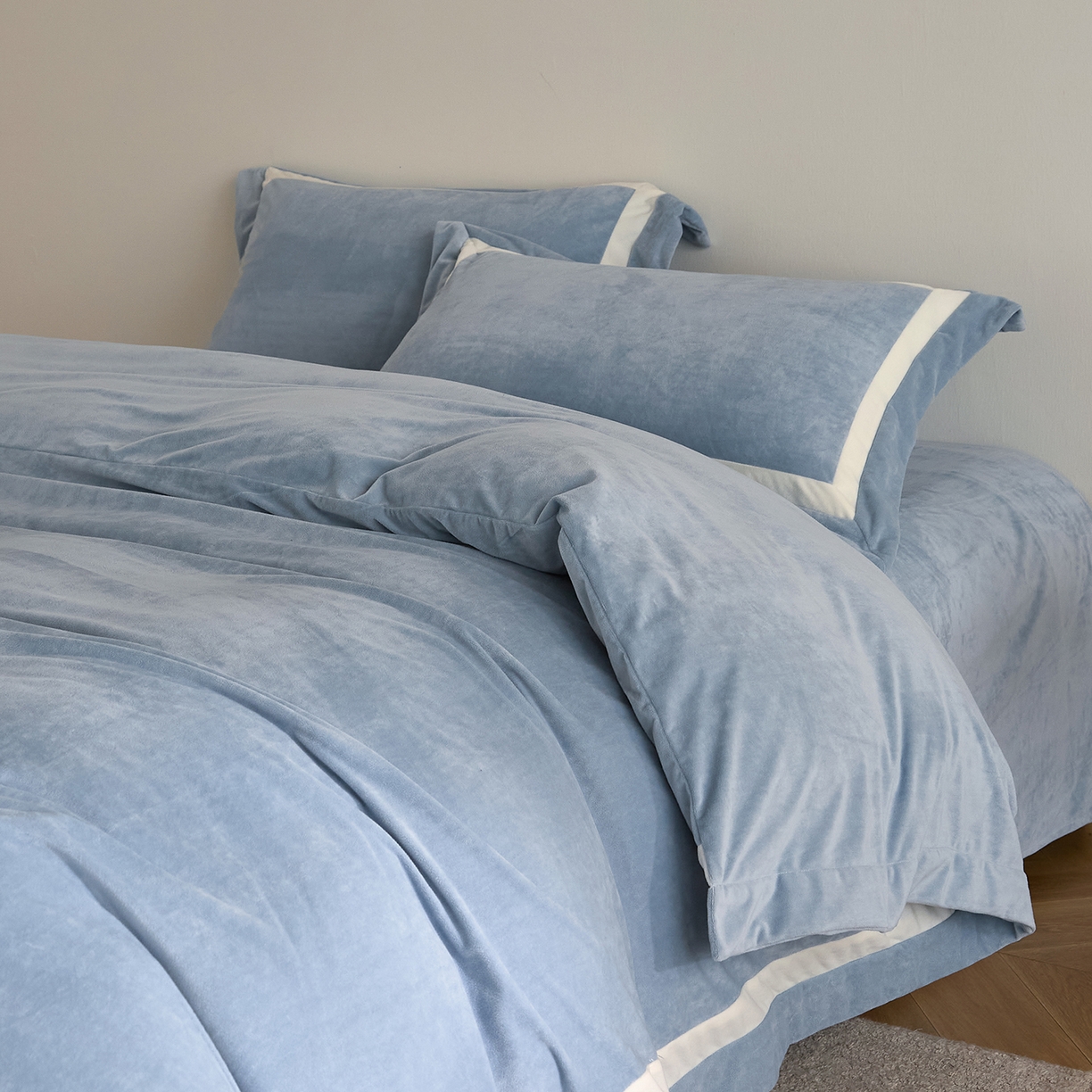 ONE TWO ONE 121 2025新款轻奢新法式德芙绒宝宝绒婴儿绒短毛绒牛奶绒四件套床单被套【繁华】【提供买家秀】【会员-20】 平台控价券后不得低于318/338元 繁华-和煦蓝