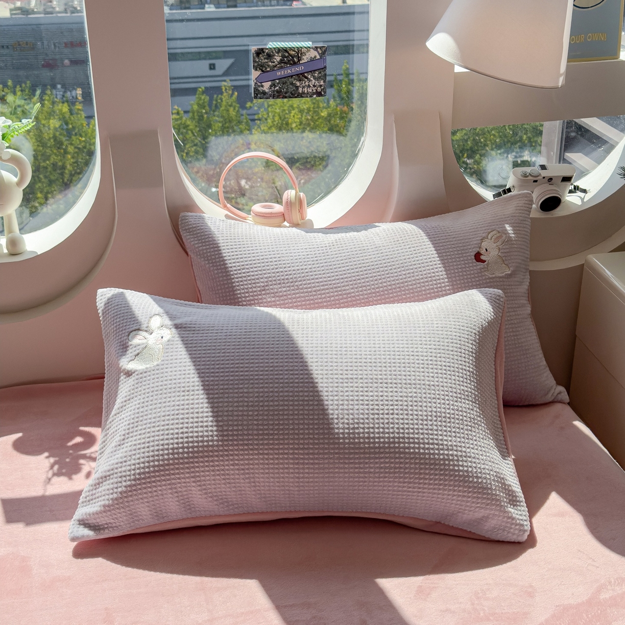 91家纺网 家纺一手货源 找家纺 （总）凯罗 2025秋冬牛奶绒绣花四件套