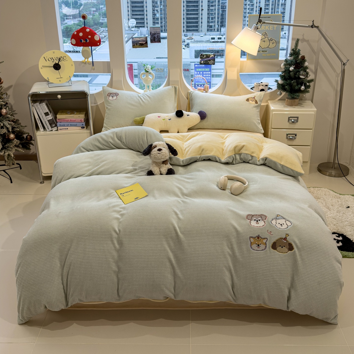 凯罗 2025秋冬牛奶绒绣花四件套 淘气姐妹团