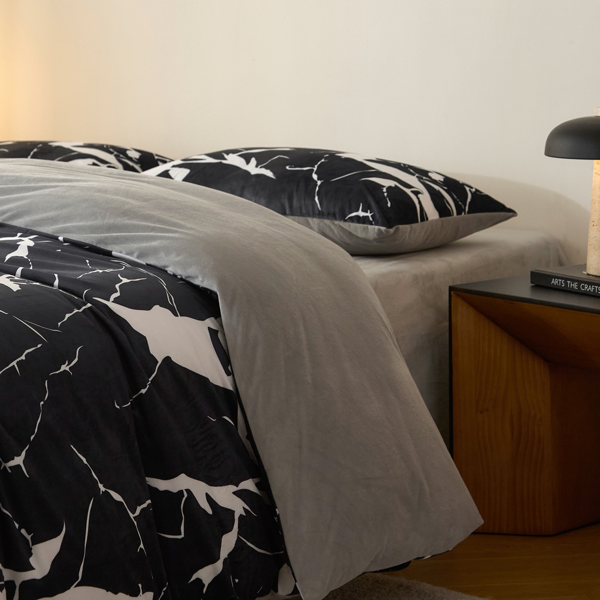 91家纺网 家纺一手货源 找家纺 （总）ONE TWO ONE 121 【德芙绒】【总共有21个颜色 陆续上新】2025秋冬新款牛奶绒德芙绒宝宝绒婴儿绒短毛绒四件套【未来大爆款】【提供买家秀】 会员-10 控价 标准258 加大278