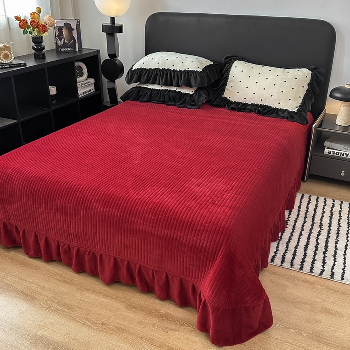 91家纺网 家纺一手货源 找家纺 欧尚 2025新款法式大花边床盖四件套 法式白波点