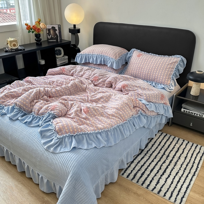 91家纺网 家纺一手货源 找家纺 欧尚 2025新款法式大花边床盖四件套 法式蓝色天空