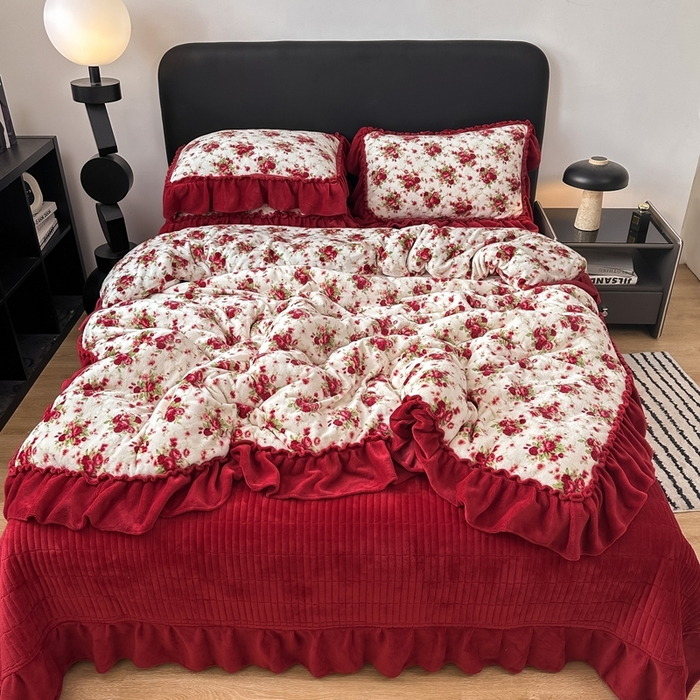 91家纺网 家纺一手货源 找家纺 欧尚 2025新款法式大花边床盖四件套 法式梨花落