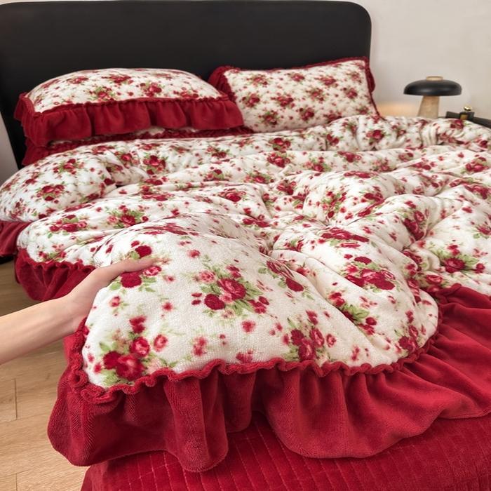 91家纺网 家纺一手货源 找家纺 欧尚 2025新款法式大花边床盖四件套 法式梨花落