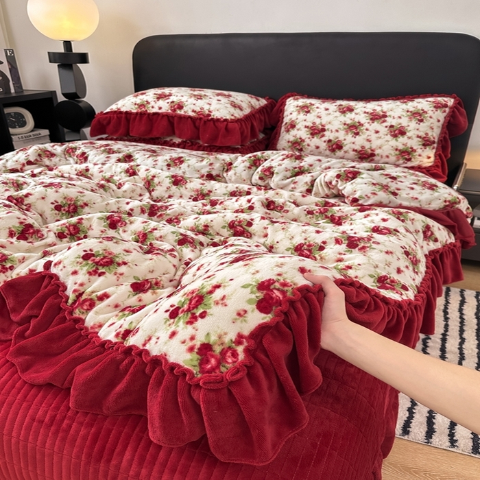 91家纺网 家纺一手货源 找家纺 欧尚 2025新款法式大花边床盖四件套 法式梨花落