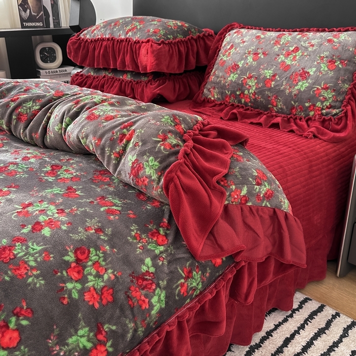 欧尚 2025新款法式大花边床盖四件套 法式玫瑰的故事