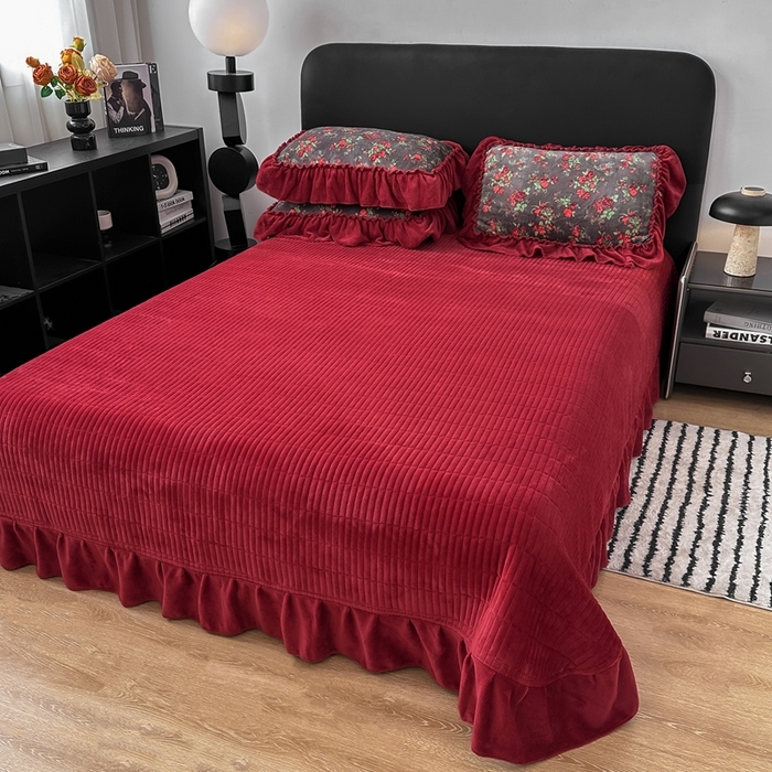 91家纺网 家纺一手货源 找家纺 欧尚 2025新款法式大花边床盖四件套 法式玫瑰的故事