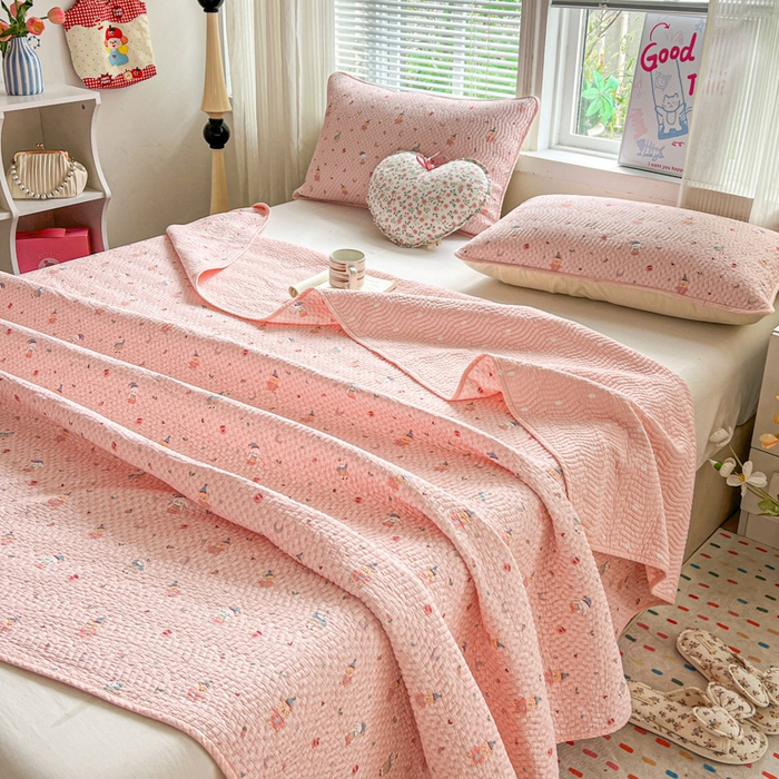 91家纺网 家纺一手货源 找家纺 羽爱家纺2025全棉13372新疆棉花床盖三件套 精灵乐园