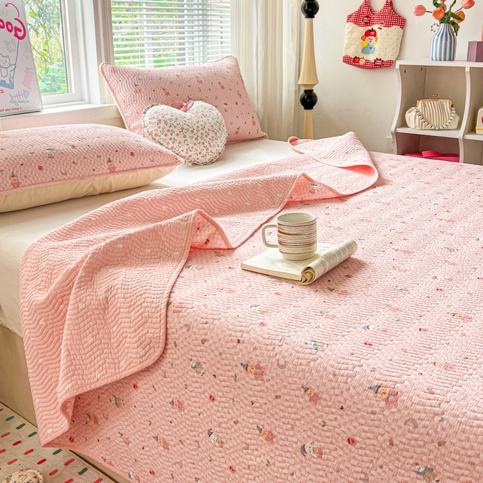 91家纺网 家纺一手货源 找家纺 羽爱家纺2025全棉13372新疆棉花床盖三件套 精灵乐园