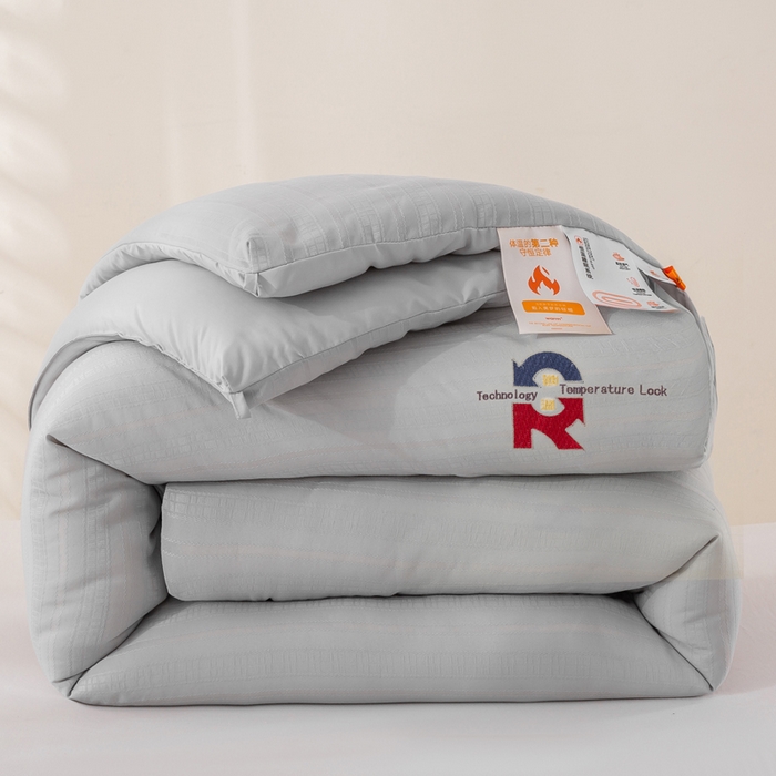 91家纺网 家纺一手货源 找家纺 宝士康家纺 2025新品提花锁温秋冬被/被芯/冬被/跨境外贸 浅灰