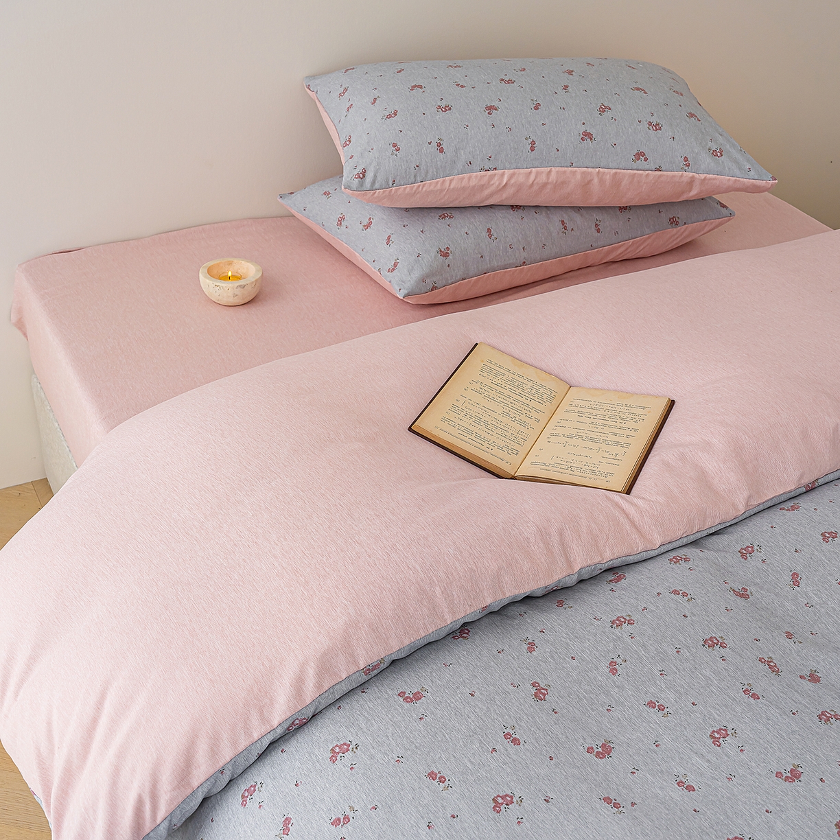 91家纺网 家纺一手货源 找家纺 竹合家纺 2025秋冬新款加厚磨毛色织暖绒系列针织四件套高克重 浣溪沙