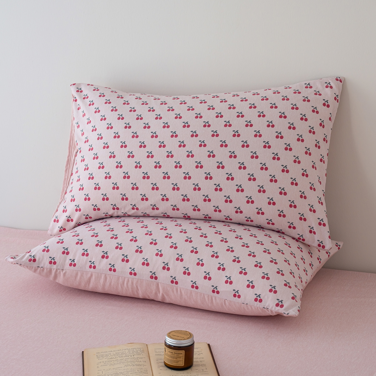 91家纺网 家纺一手货源 找家纺 竹合家纺 2025秋冬新款加厚磨毛色织暖绒系列针织四件套高克重 红樱桃