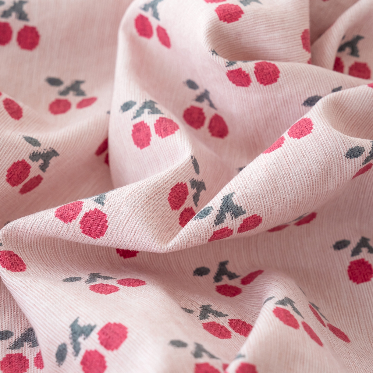 91家纺网 家纺一手货源 找家纺 竹合家纺 2025秋冬新款加厚磨毛色织暖绒系列针织四件套高克重 红樱桃