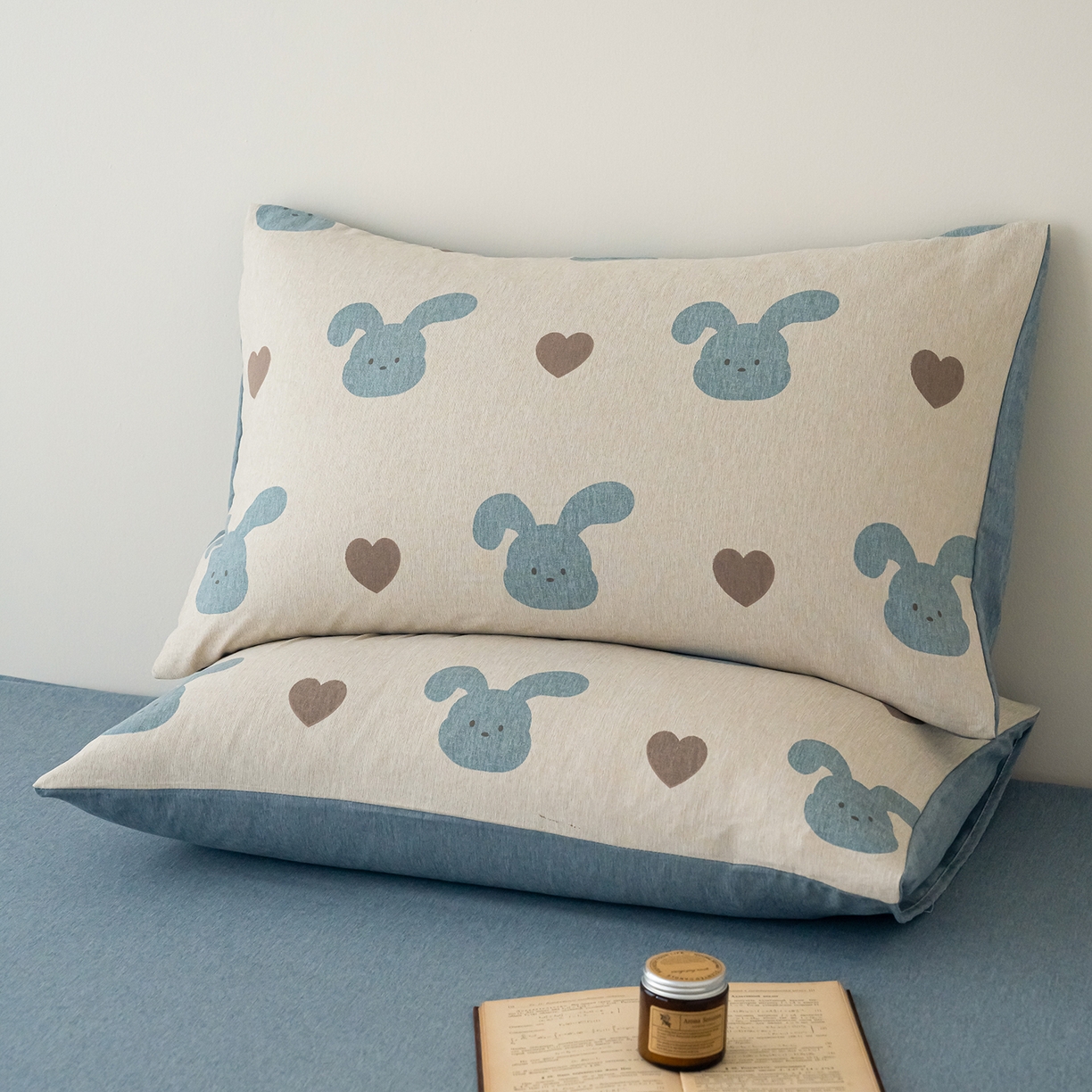 91家纺网 家纺一手货源 找家纺 竹合家纺 2025秋冬新款加厚磨毛色织暖绒系列针织四件套高克重 爱心蓝兔