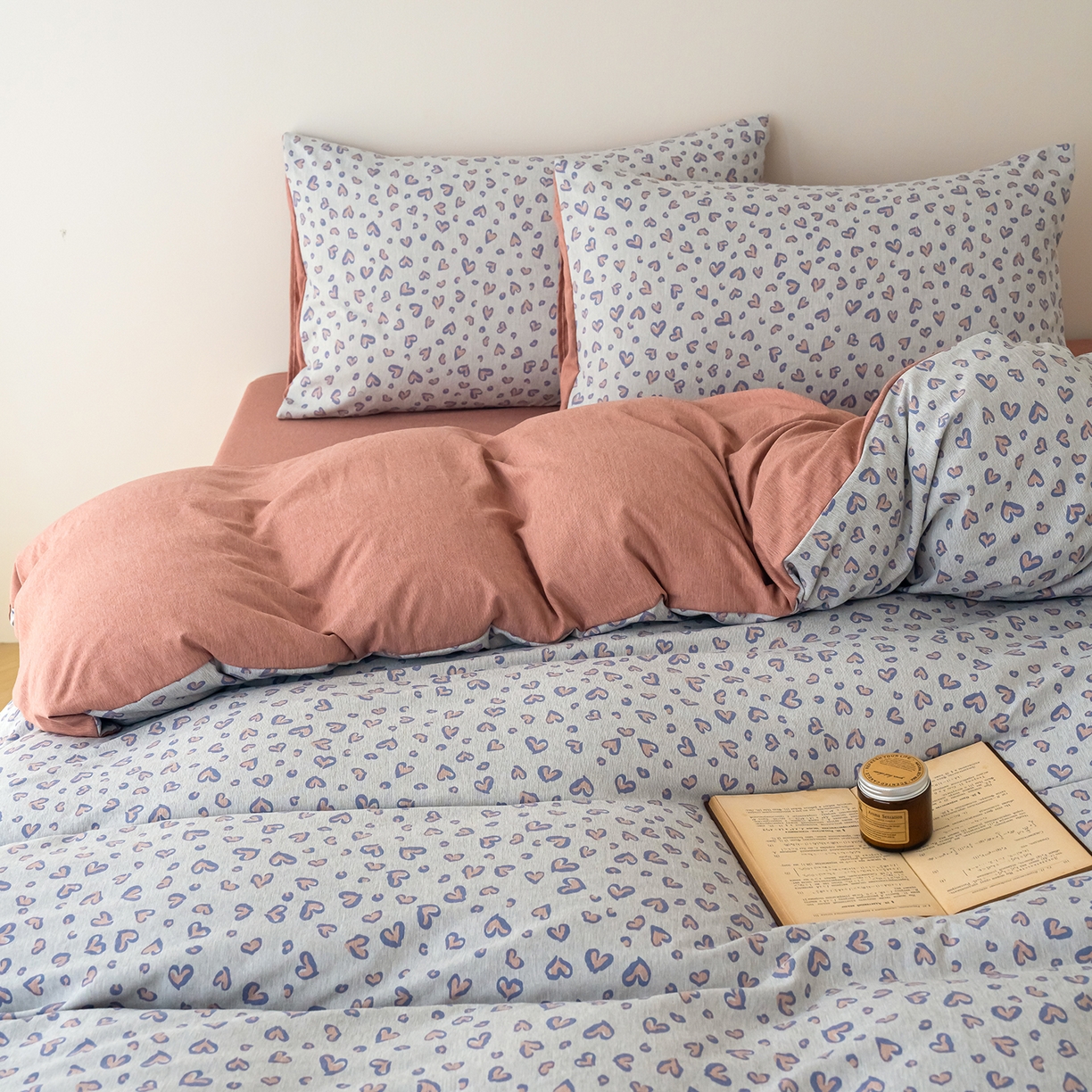 91家纺网 家纺一手货源 找家纺 竹合家纺 2025秋冬新款加厚磨毛色织暖绒系列针织四件套高克重 豹纹紫