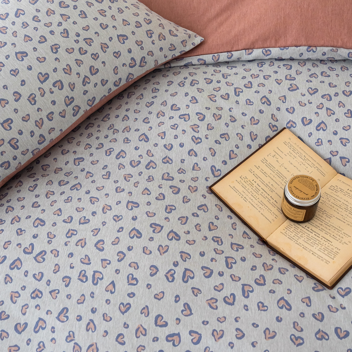 91家纺网 家纺一手货源 找家纺 竹合家纺 2025秋冬新款加厚磨毛色织暖绒系列针织四件套高克重 豹纹紫