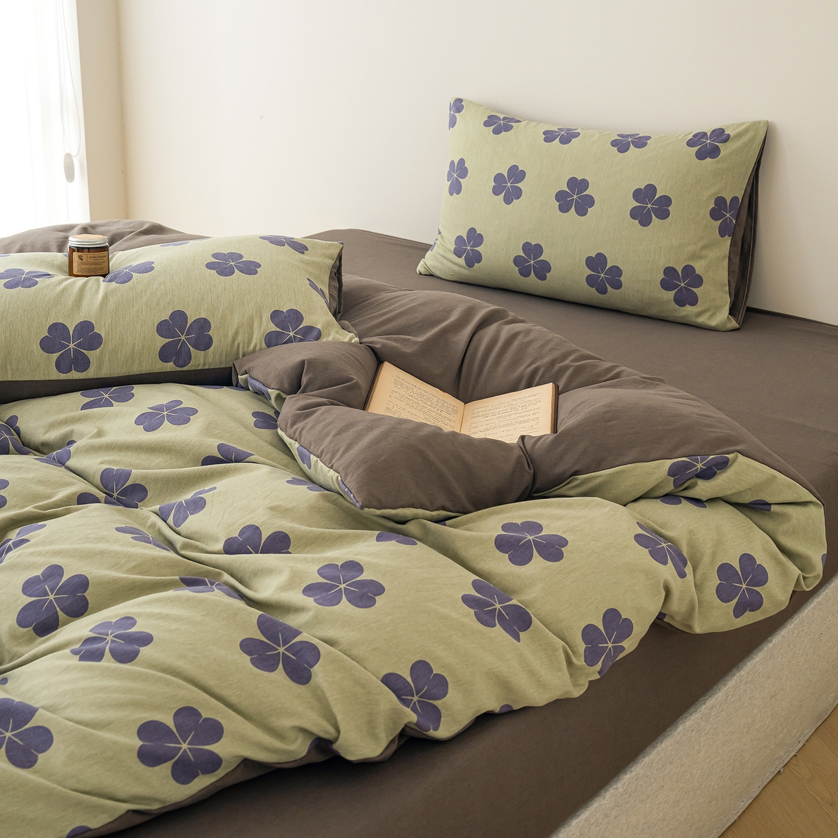 91家纺网 家纺一手货源 找家纺 竹合家纺 2025秋冬新款加厚磨毛色织暖绒系列针织四件套高克重 三叶草-绿