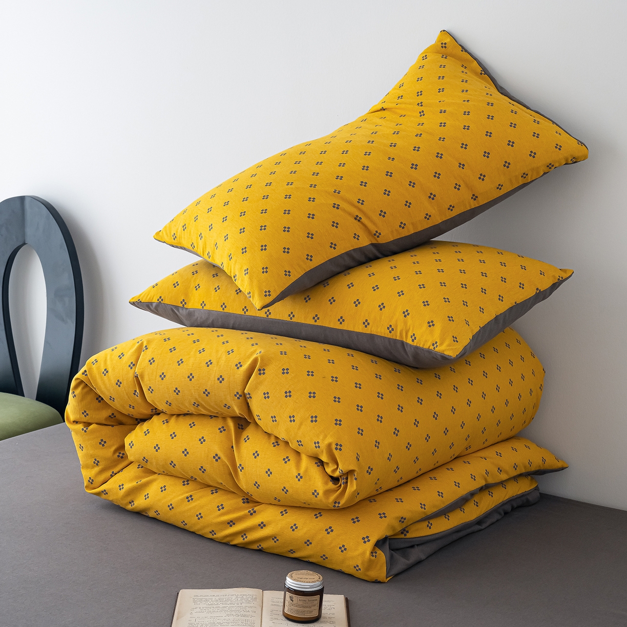 91家纺网 家纺一手货源 找家纺 竹合家纺 2025秋冬新款加厚磨毛色织暖绒系列针织四件套高克重 几何方块