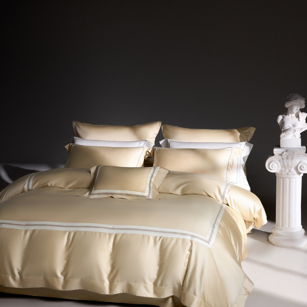 91家纺网 家纺一手货源 找家纺 时亿家居 2025新款超细旦天丝棉磨毛四件套-misscoco小香系列 misscoco小香 浅金