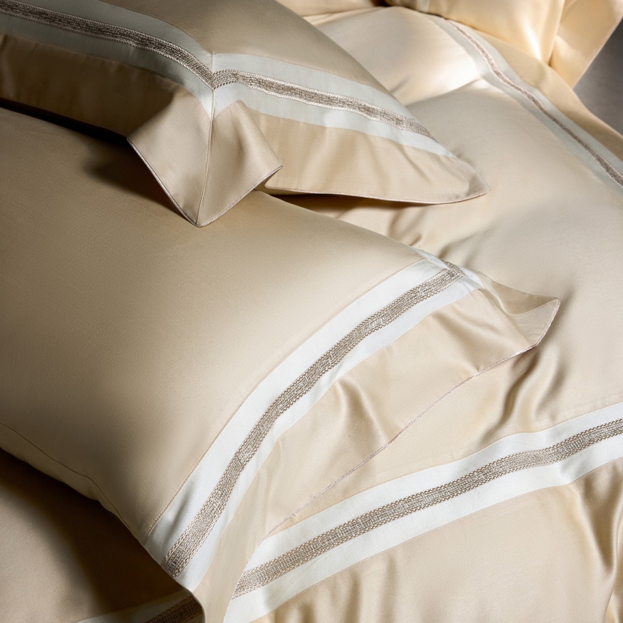 91家纺网 家纺一手货源 找家纺 时亿家居 2025新款超细旦天丝棉磨毛四件套-misscoco小香系列 misscoco小香 浅金