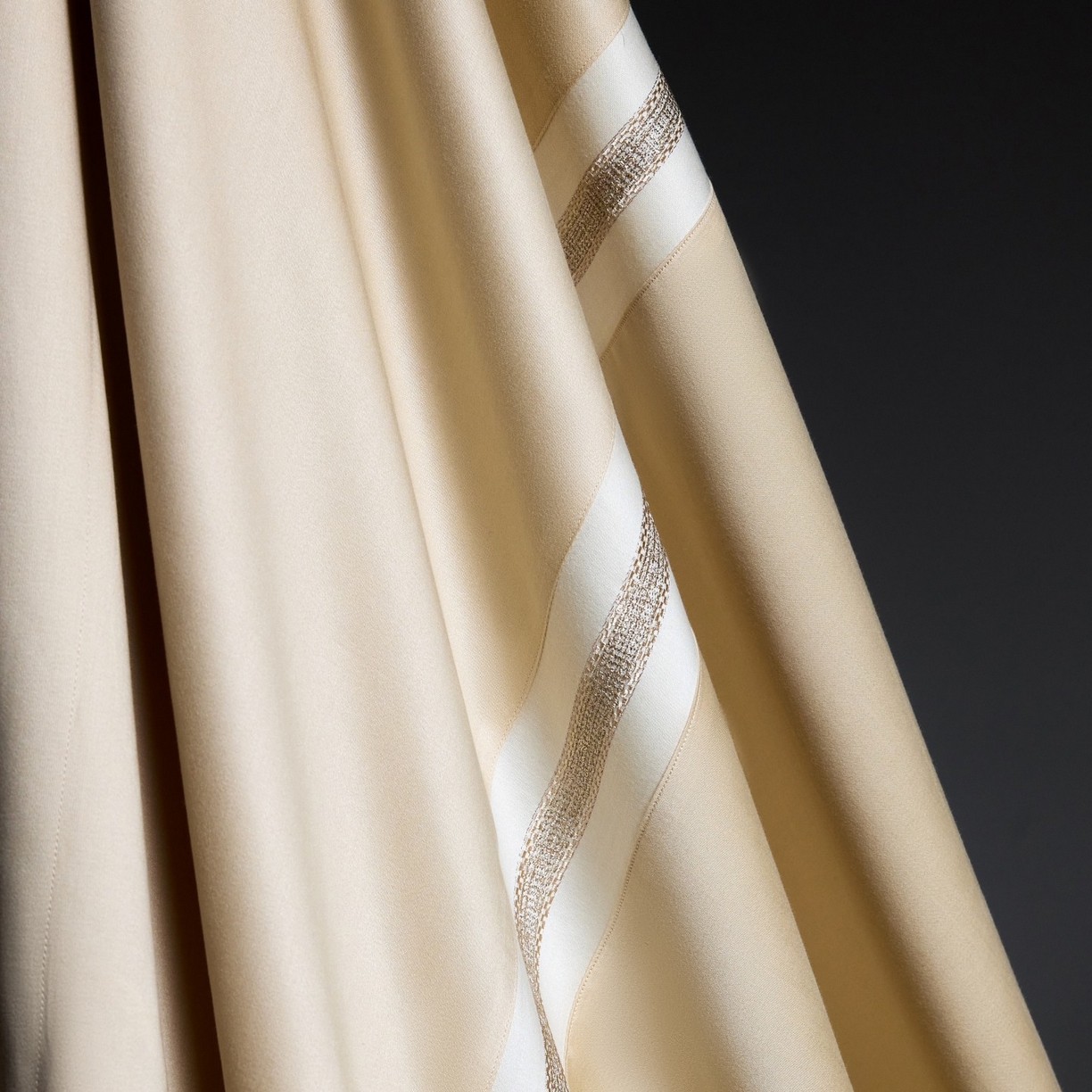 91家纺网 家纺一手货源 找家纺 时亿家居 2025新款超细旦天丝棉磨毛四件套-misscoco小香系列 misscoco小香 浅金