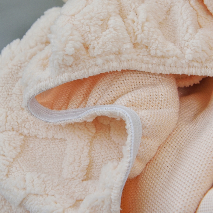 91家纺网 家纺一手货源 找家纺 启博家纺 2025新款简约提花保暖绒龙虾摇摇椅套 米白 大号