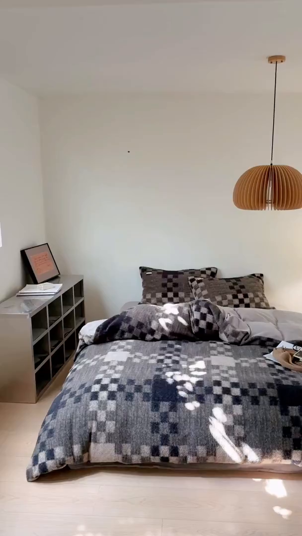 91家纺网 家纺一手货源 找家纺 （总）小春日和 202新款羊绒冬季保暖亲肤高克重四件套冬天绒被套牛奶绒纯色床单加厚暖绒学生三件套1.8保暖牛奶绒床笠