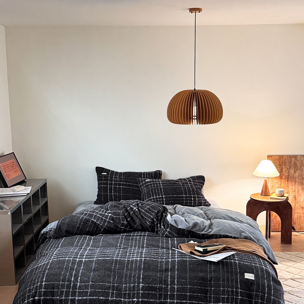 91家纺网 家纺一手货源 找家纺 小春日和 202新款羊绒冬季保暖亲肤高克重四件套冬天绒被套牛奶绒纯色床单加厚暖绒学生三件套1.8保暖牛奶绒床笠 兰亭