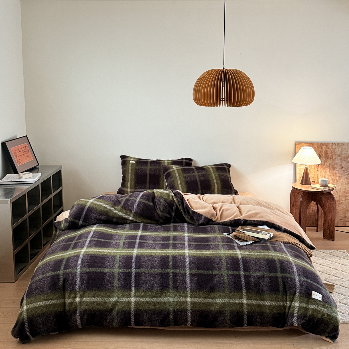 91家纺网 家纺一手货源 找家纺 （总）小春日和 202新款羊绒冬季保暖亲肤高克重四件套冬天绒被套牛奶绒纯色床单加厚暖绒学生三件套1.8保暖牛奶绒床笠