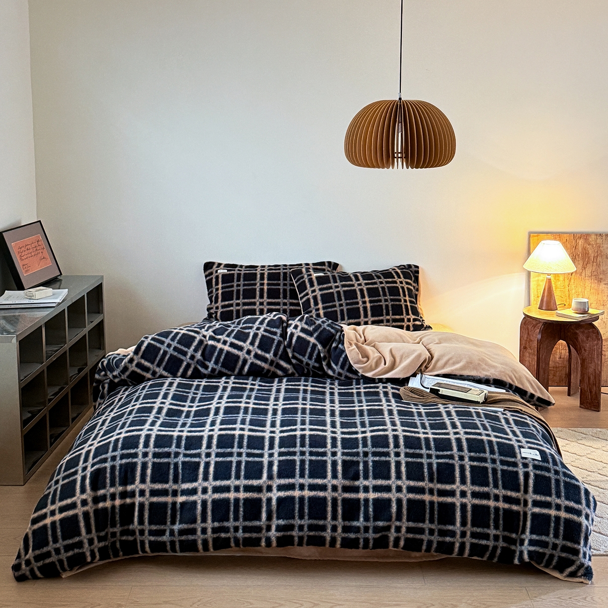 91家纺网 家纺一手货源 找家纺 （总）小春日和 202新款羊绒冬季保暖亲肤高克重四件套冬天绒被套牛奶绒纯色床单加厚暖绒学生三件套1.8保暖牛奶绒床笠