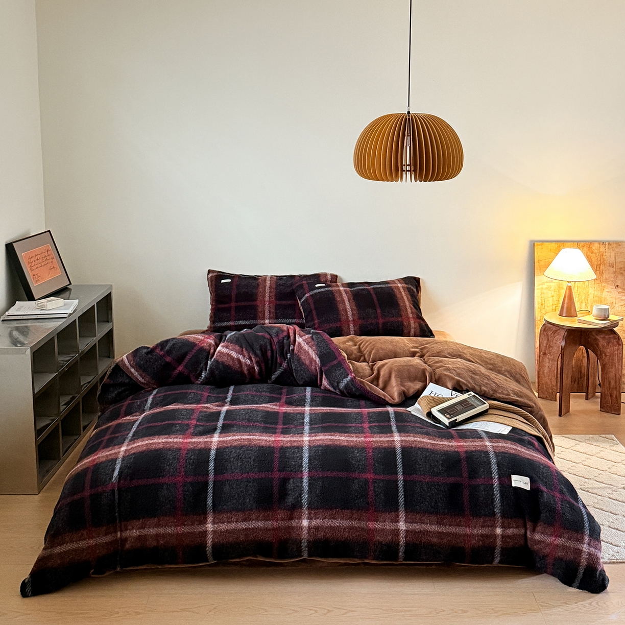 小春日和 202新款羊绒冬季保暖亲肤高克重四件套冬天绒被套牛奶绒纯色床单加厚暖绒学生三件套1.8保暖牛奶绒床笠 黎光