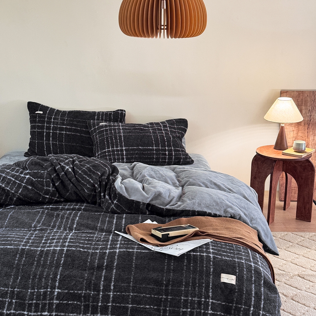 91家纺网 家纺一手货源 找家纺 小春日和 202新款羊绒冬季保暖亲肤高克重四件套冬天绒被套牛奶绒纯色床单加厚暖绒学生三件套1.8保暖牛奶绒床笠 兰亭