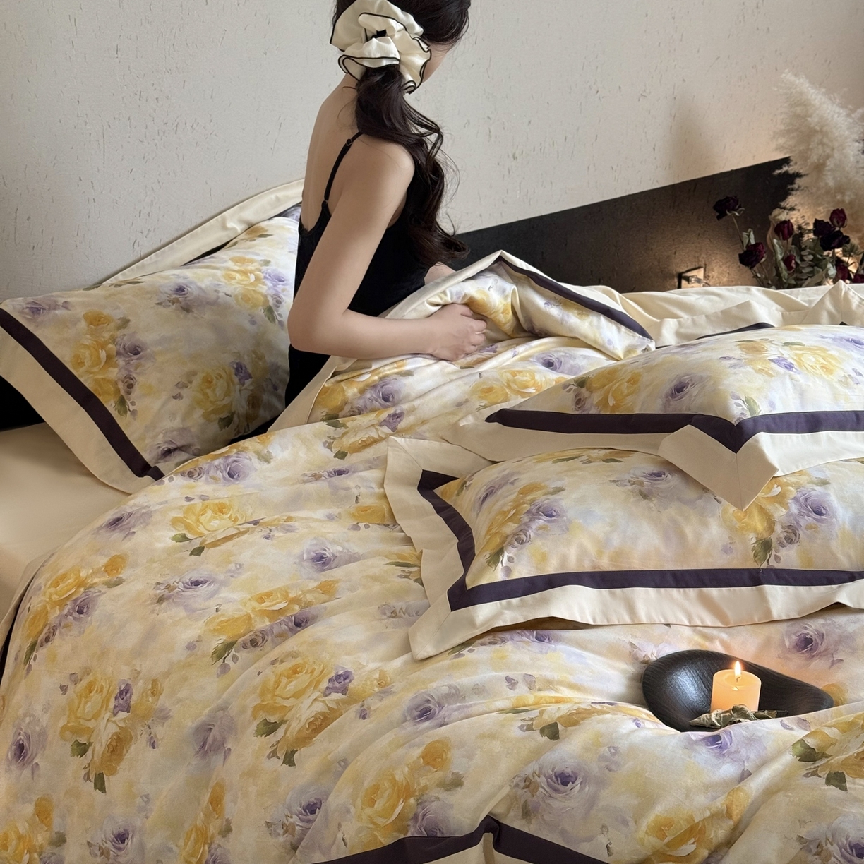 91家纺网 家纺一手货源 找家纺 多乐娜 2025新款100S长绒棉纯棉陶瓷磨毛法式油画风数码印花双拼角工艺款四件套 暮色暖阳