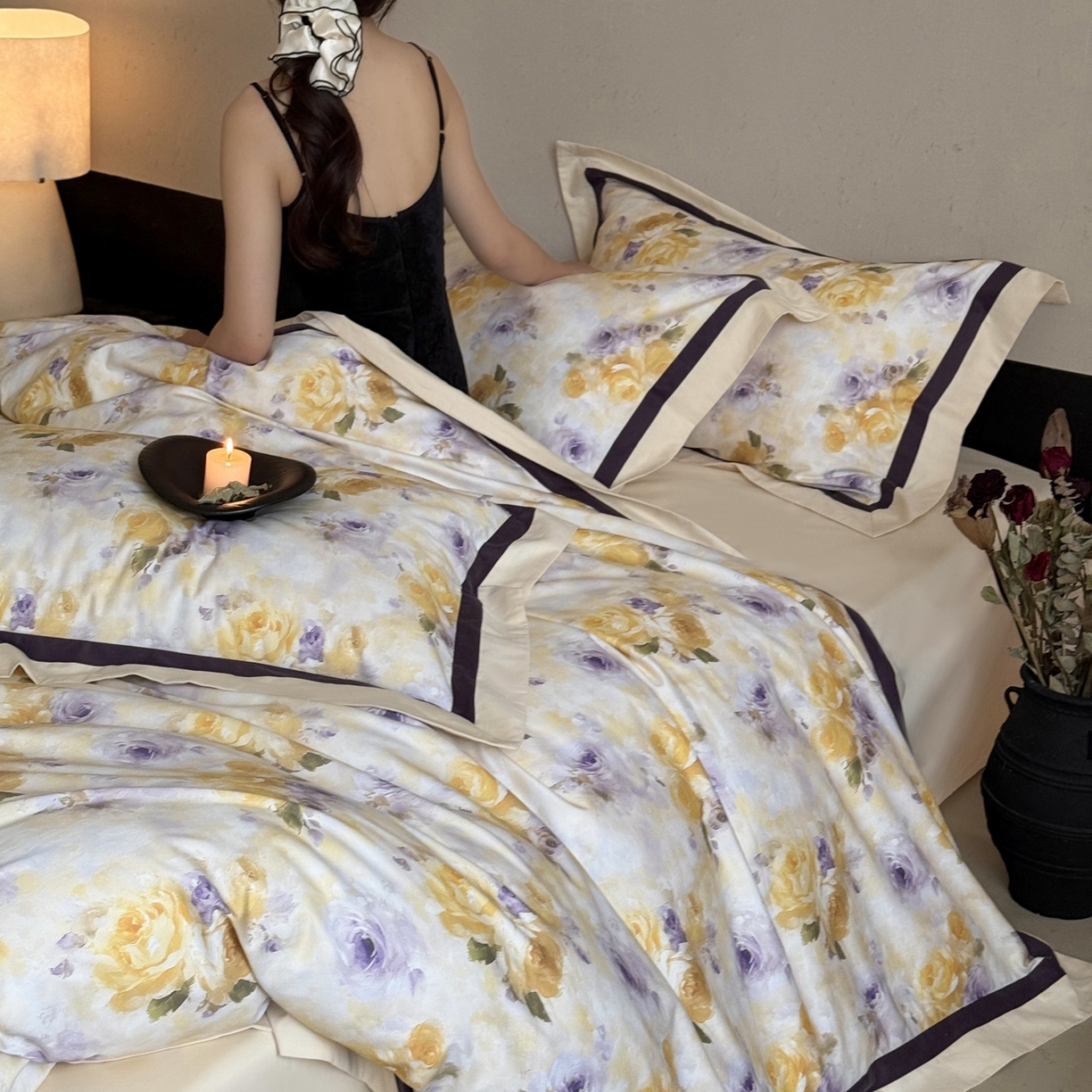 91家纺网 家纺一手货源 找家纺 多乐娜 2025新款100S长绒棉纯棉陶瓷磨毛法式油画风数码印花双拼角工艺款四件套 暮色暖阳