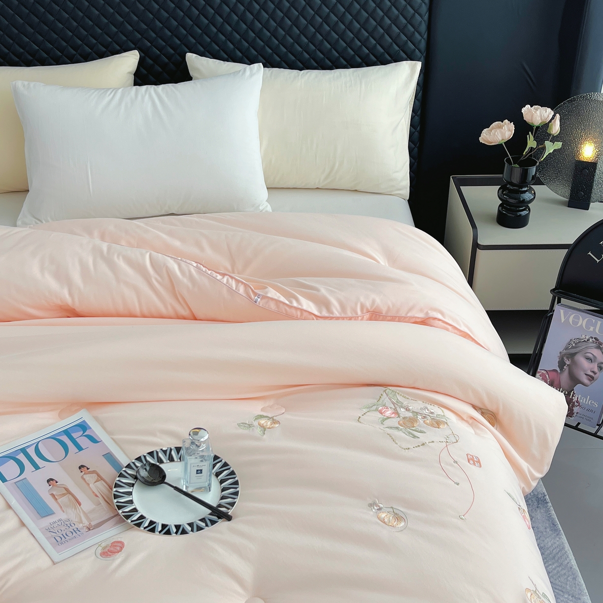 91家纺网 家纺一手货源 找家纺 （总）仲旺居家纺 2025新款云绒棉绣花冬被中式柿柿如意婚嫁立体边被子被芯四季被