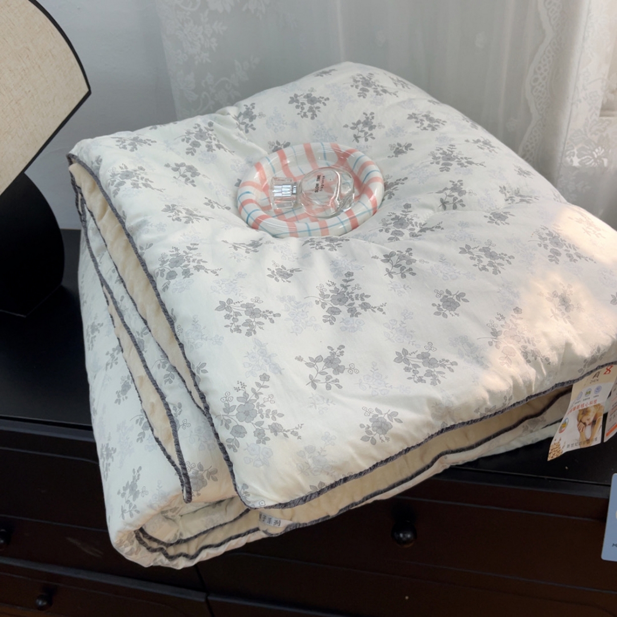 91家纺网 家纺一手货源 找家纺 暖居 2025新款麻绳款嵌条纯棉春秋豆豆被被子被芯四季通用 疏影