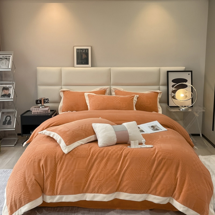 91家纺网 家纺一手货源 找家纺 艾佳 2025新款5D雕花牛奶绒拼角宽边工艺四件套-唯爱系列 唯爱-爱玛橙