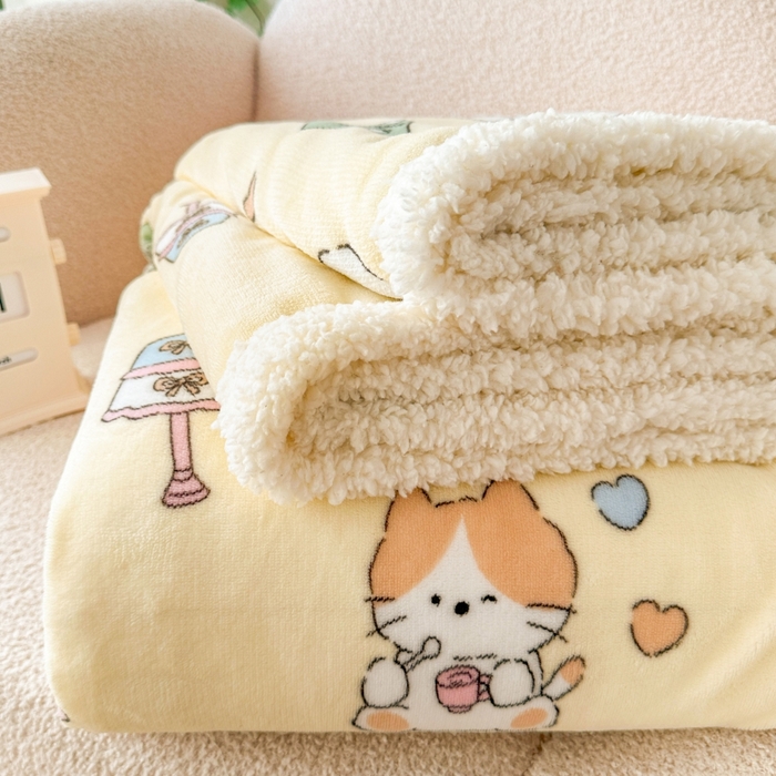 91家纺网 家纺一手货源 找家纺 花满路 2025新款小清新羊羔绒毛毯毯子 绵绵熊仔