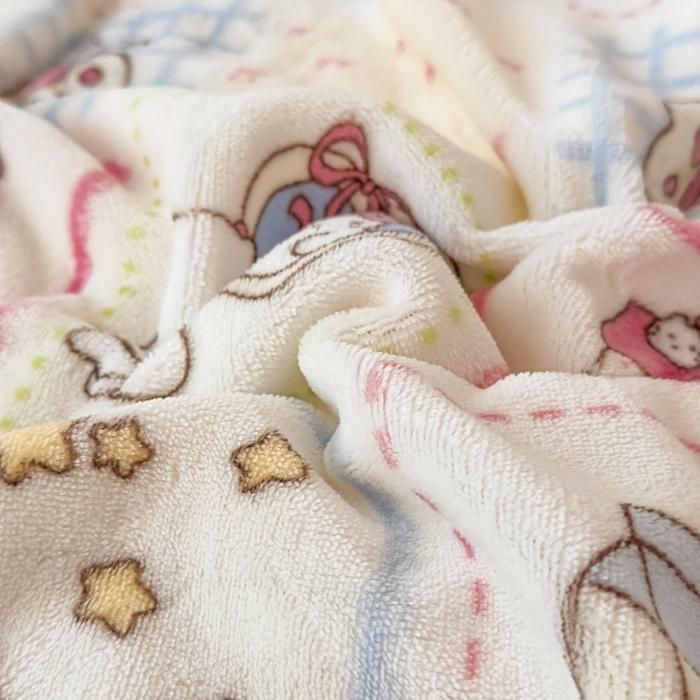 91家纺网 家纺一手货源 找家纺 花满路 2025新款小清新羊羔绒毛毯毯子 卡通乐园