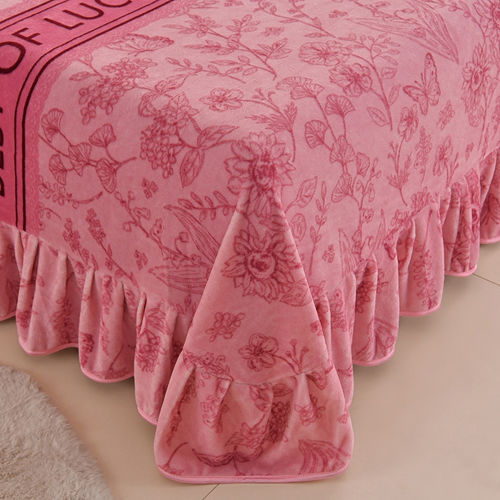 91家纺网 家纺一手货源 找家纺 雅芝蓝 2025新款8-9斤高克重印花牛奶绒四件套保暖绒套件直播爆款 粉花韵