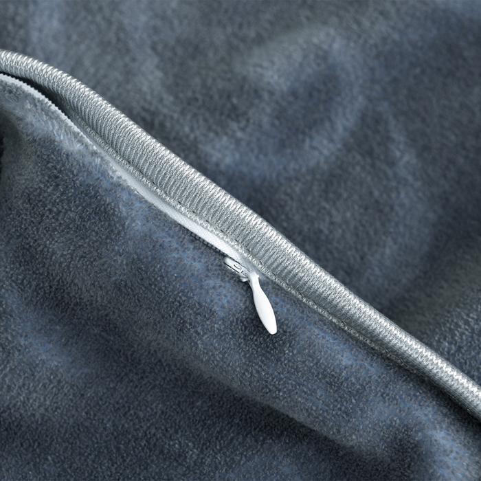 91家纺网 家纺一手货源 找家纺 雅芝蓝 2025新款8-9斤高克重印花牛奶绒四件套保暖绒套件直播爆款 华贵花影