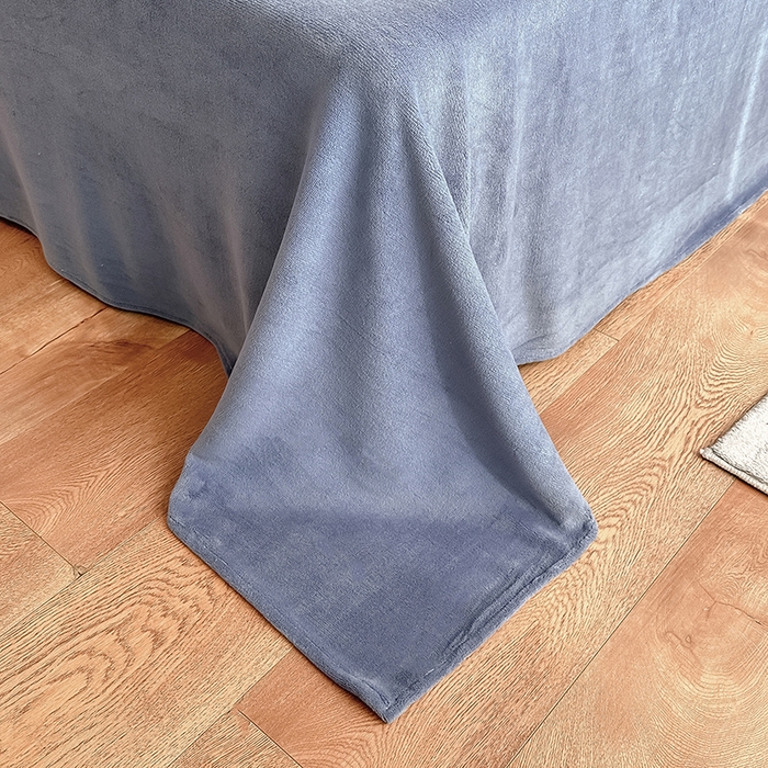 91家纺网 家纺一手货源 找家纺 艾佳 2025新款华夫格高克重牛奶绒雕花三角贝壳边工艺加厚保暖四件套 华夫格星空蓝