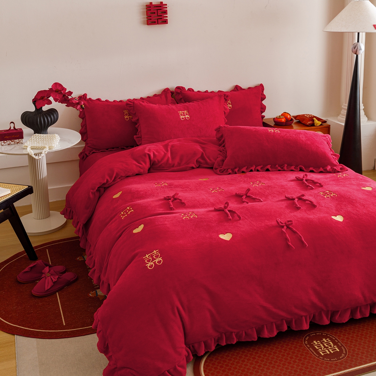 91家纺网 家纺一手货源 找家纺 苏源家居 2025新款婚庆加厚牛奶绒荷叶边刺绣结婚四件套 绒-喜愿-金色