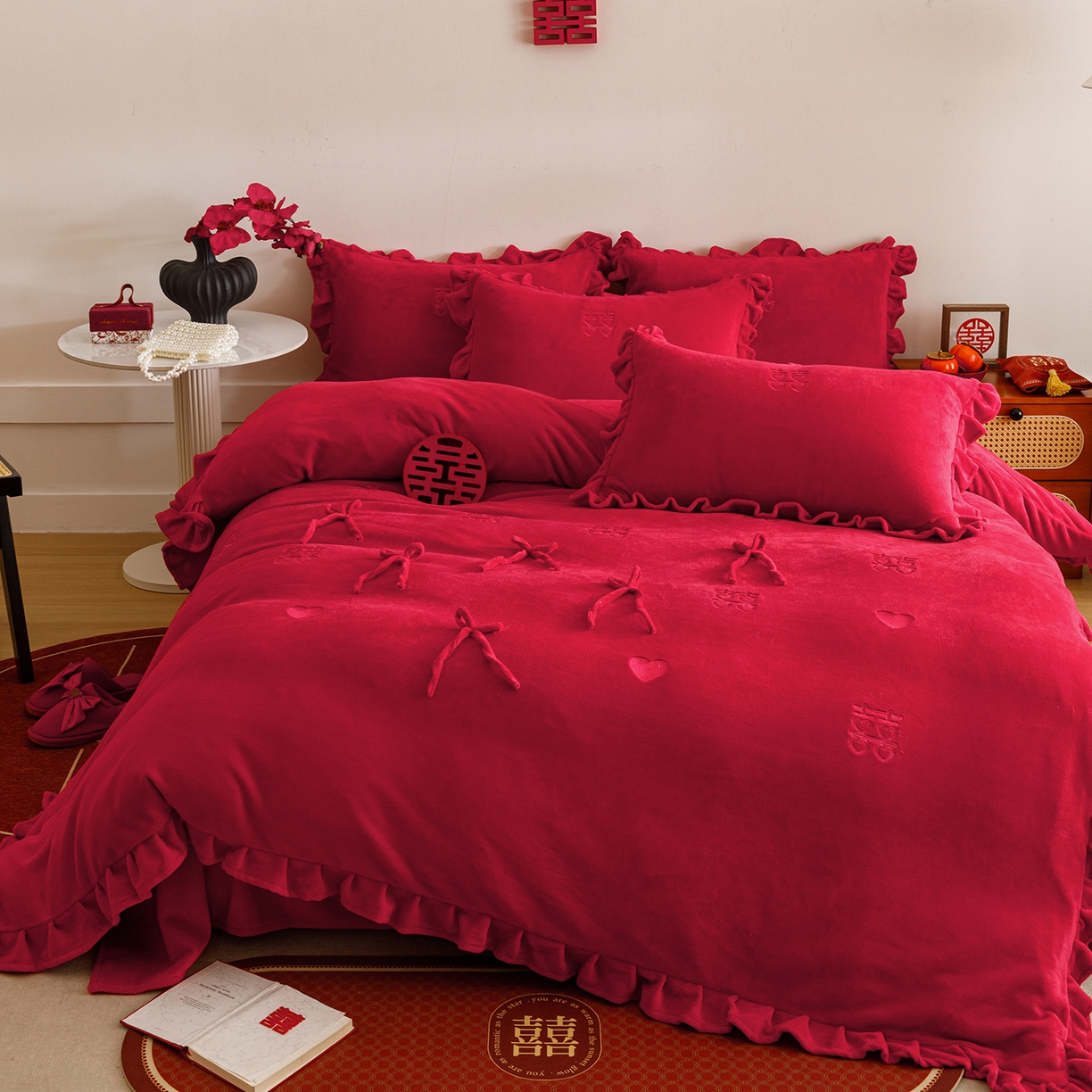 91家纺网 家纺一手货源 找家纺 （总）苏源家居 2025新款婚庆加厚牛奶绒荷叶边刺绣结婚四件套