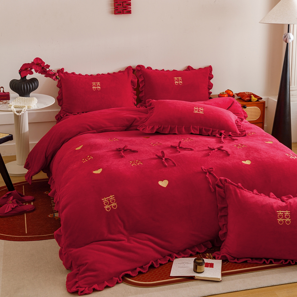 91家纺网 家纺一手货源 找家纺 苏源家居 2025新款婚庆加厚牛奶绒荷叶边刺绣结婚四件套 绒-喜愿-金色