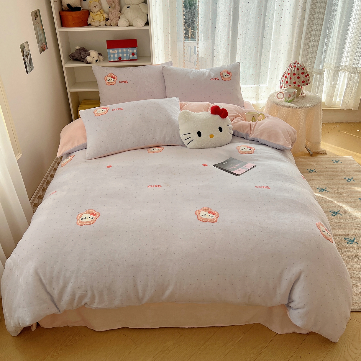 桃子家居 2025新款A类ins毛巾绣少女猫咪可爱格子混搭加厚牛奶绒系列四件套 绒毛巾绣-花儿猫紫粉