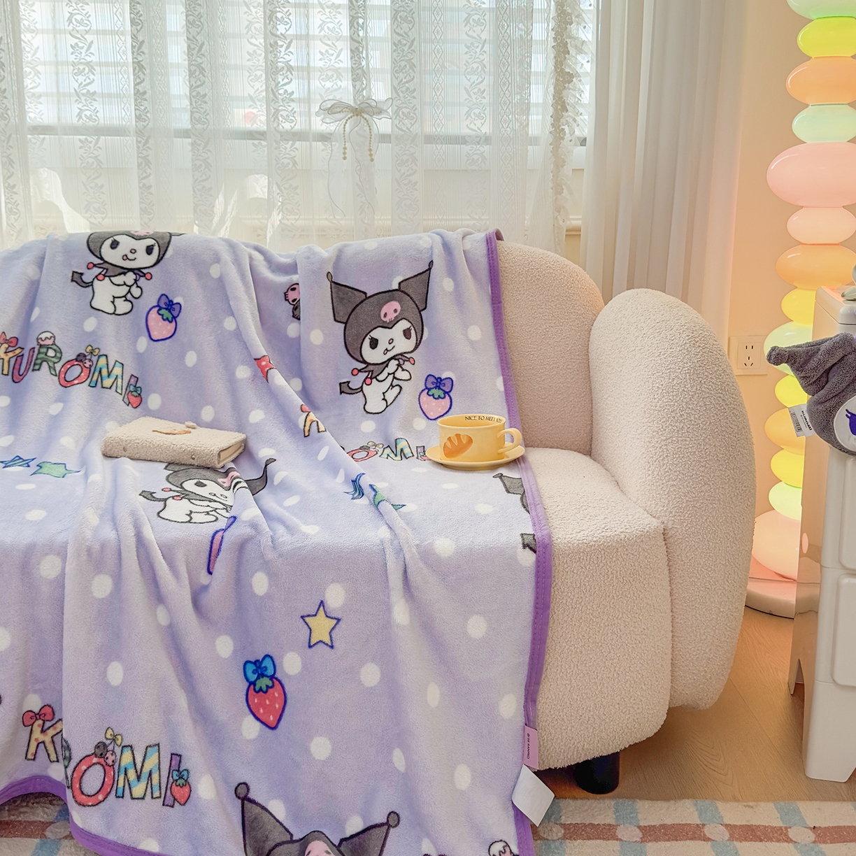 91家纺网 家纺一手货源 找家纺 花满路 2025新款亲肤舒适卡通系列毛毯 草莓库洛米