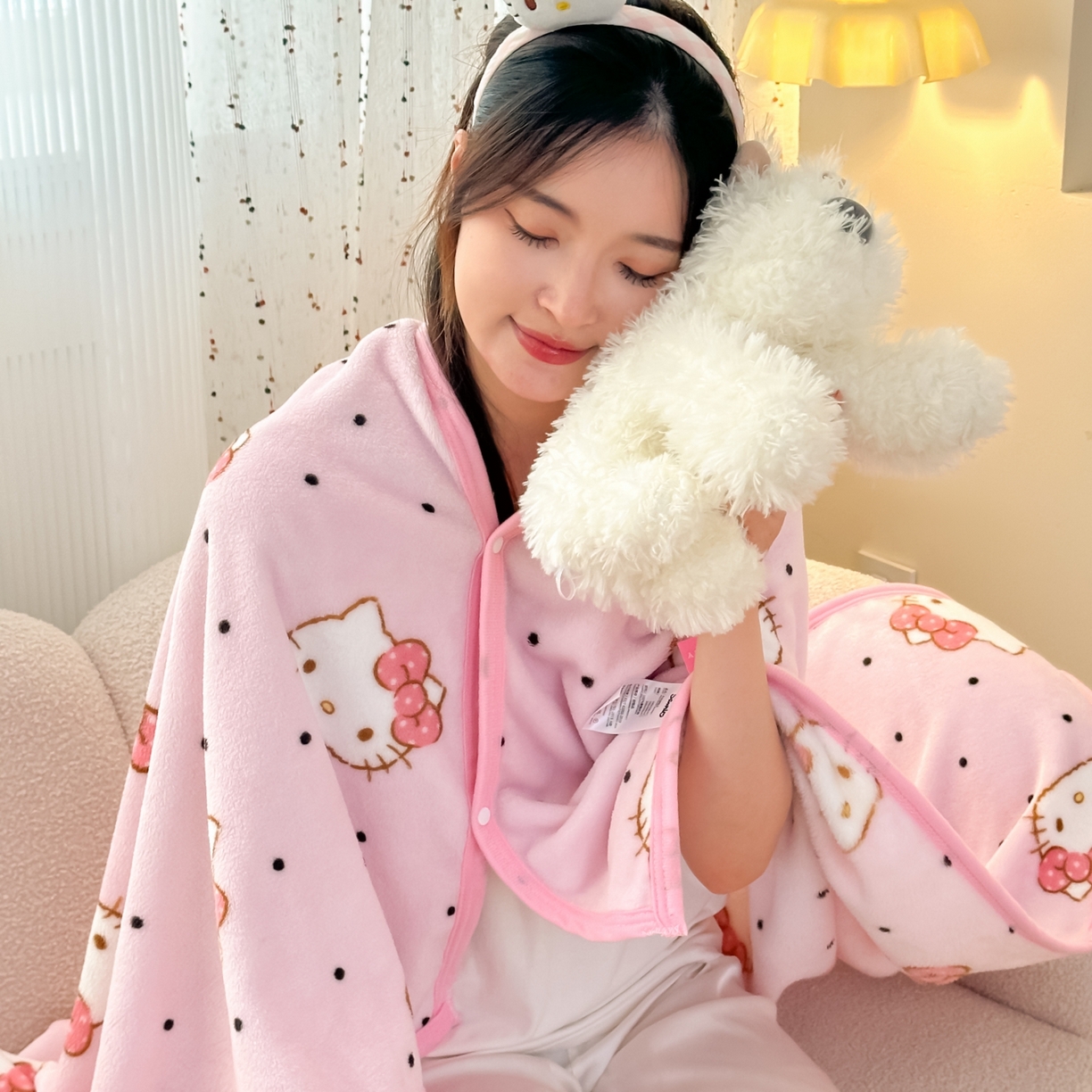 91家纺网 家纺一手货源 找家纺 花满路 2025新款亲肤舒适卡通系列毛毯 点点kt