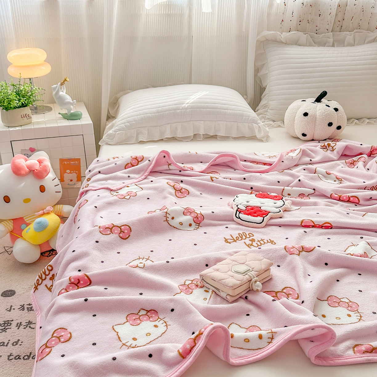 91家纺网 家纺一手货源 找家纺 花满路 2025新款亲肤舒适卡通系列毛毯 点点kt