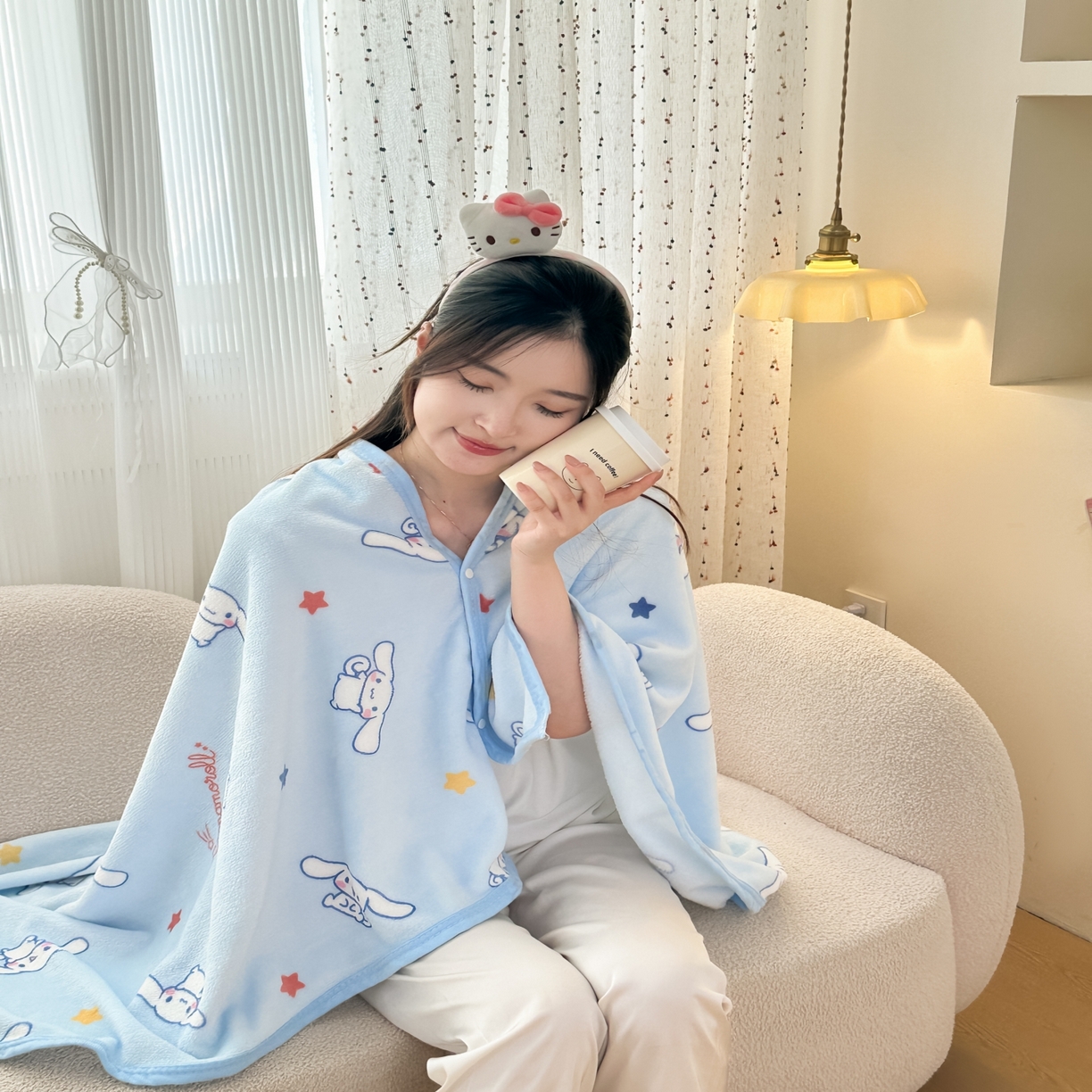 91家纺网 家纺一手货源 找家纺 花满路 2025新款亲肤舒适卡通系列毛毯 乖巧玉桂狗